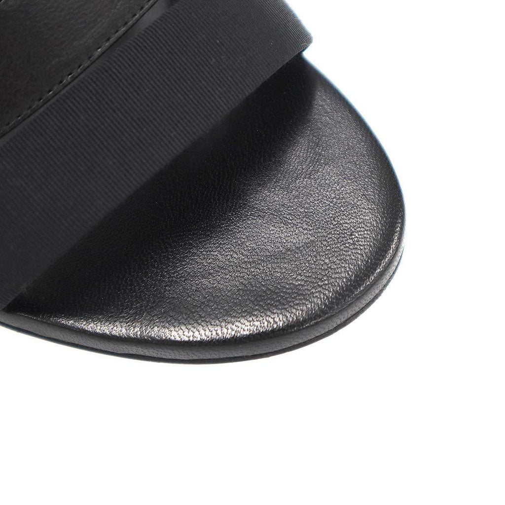 Chanel Pearl Heels tola sandals Black — view 8