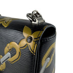 Louis Vuitton Shoulder Bag MM — view 7