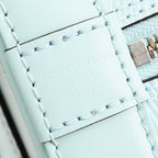 Louis Vuitton Handbag Alma BB — view 6