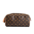 Louis Vuitton Clutch Dopp Kit