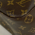 Louis Vuitton GM Shoulder Bag Monogram Brown — view 3