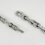 Louis Vuitton Che Monogram Necklace Tale Silver — view 3