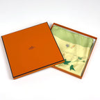 Hermes Carre 90 Des Fleurs Pour Dire Scarf Silk togreen Yellow — view 4