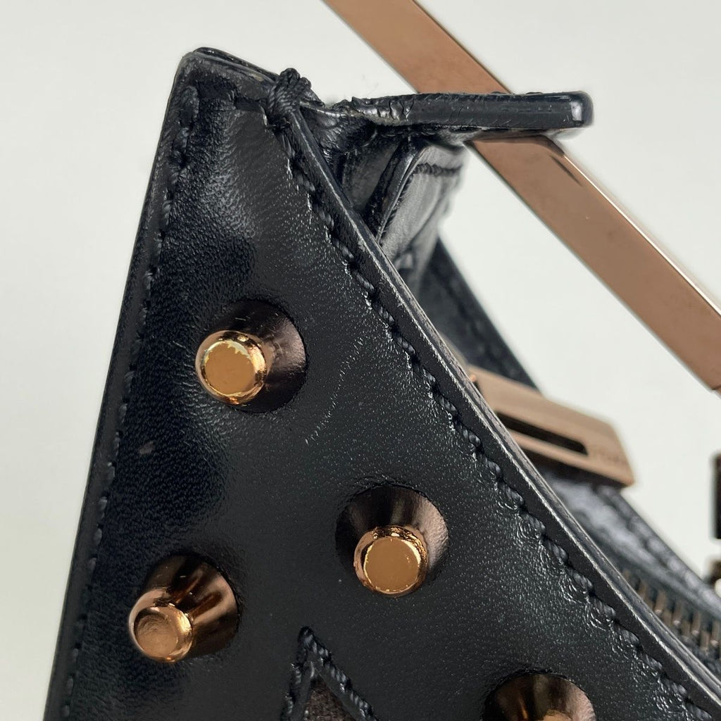 Fendi ofpattern Che Shoulder Bag Canvas Brown — view 4