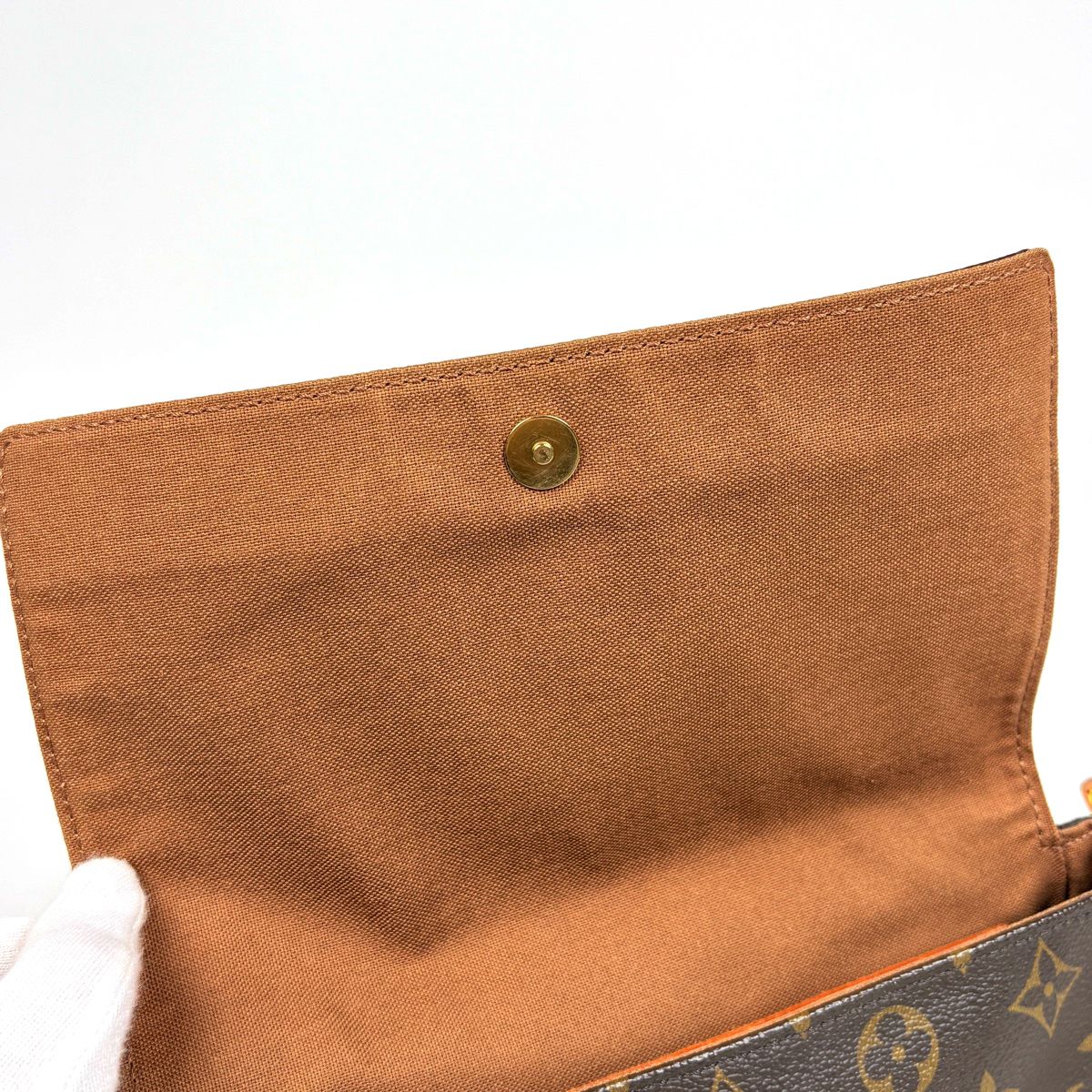 Louis Vuitton Mini Looping Shoulder Bag Monogram Brown — view 5