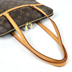 Louis Vuitton GM Shoulder Bag Monogram Brown — view 5