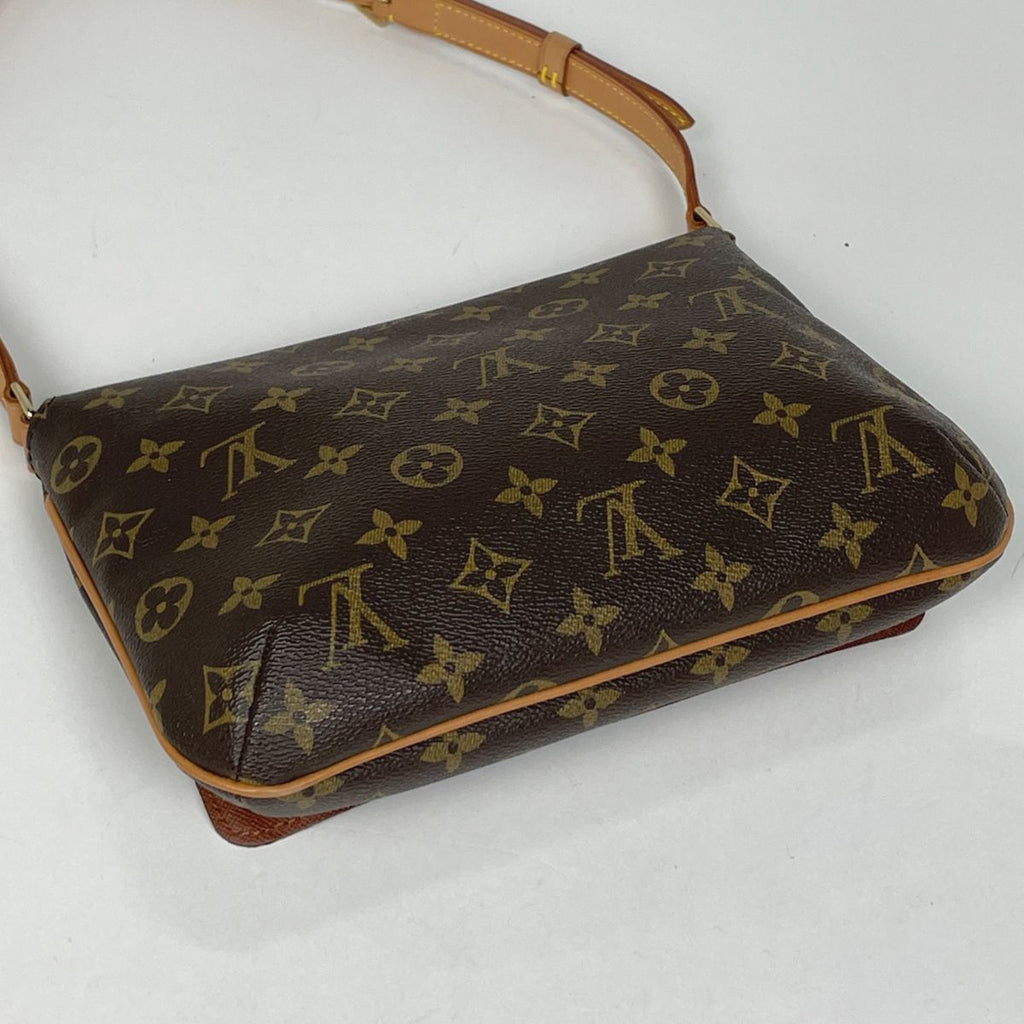 Louis Vuitton Musette Shaw Shoulder Bag Monogram Brown — view 2