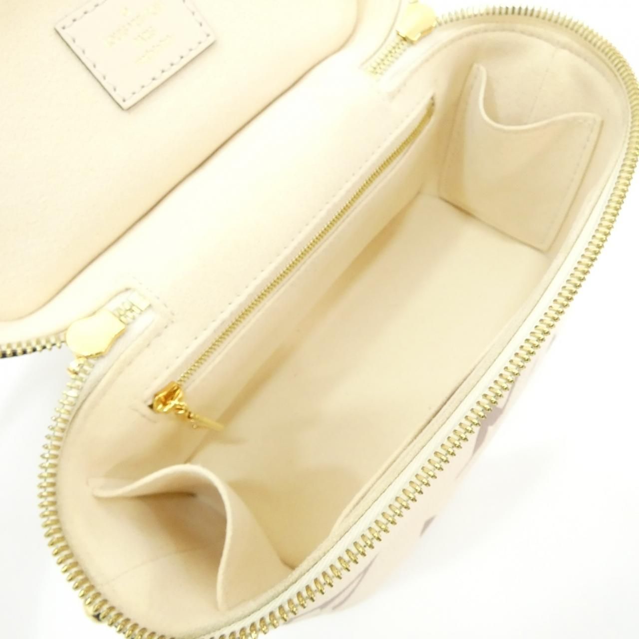 Louis Vuitton Bakara Monogram Empreinte PM Bag — view 9