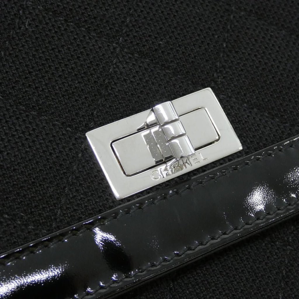 Chanel Vintage Shoulder Bag — view 5