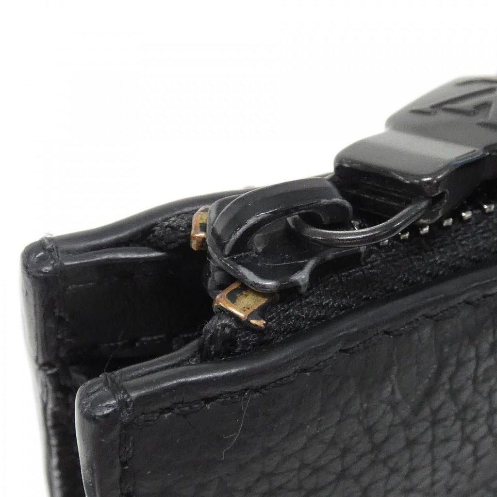Louis Vuitton Taurillon Monogram Sac Plat Bag — view 4
