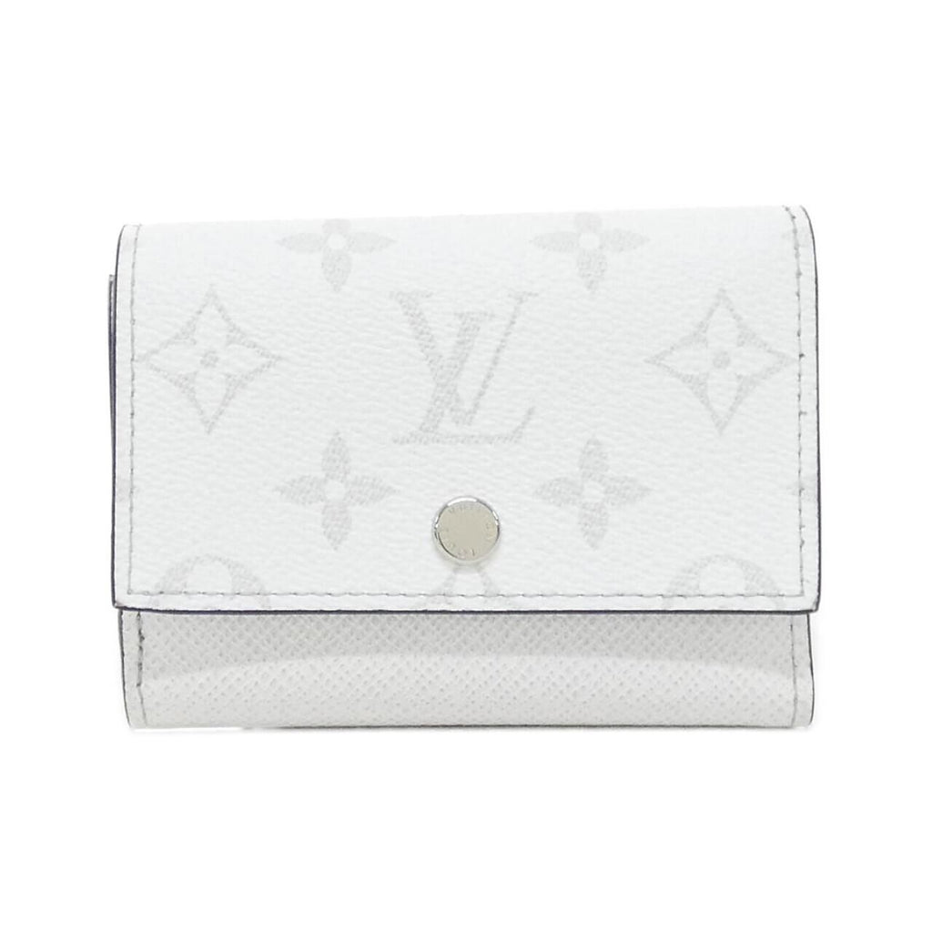 Louis Vuitton Taiga Wallet