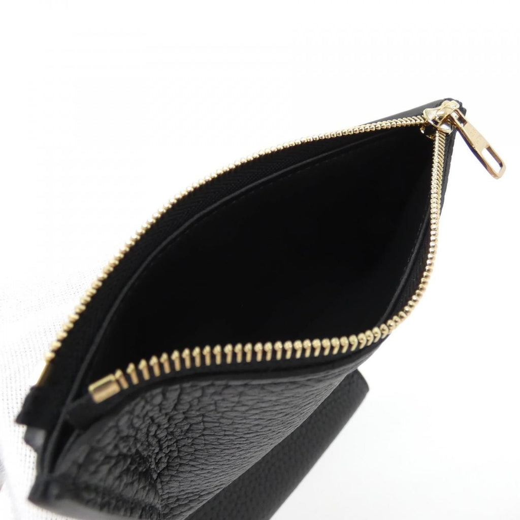 Louis Vuitton Portefeuille Capucines Compact Wallet — view 7