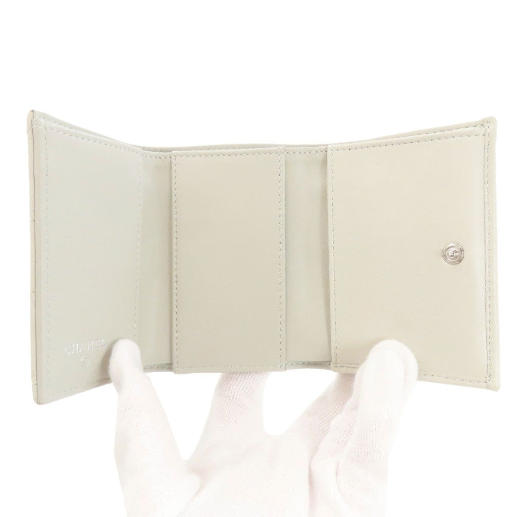 Chanel CC Logo Silver Wallet — view 4