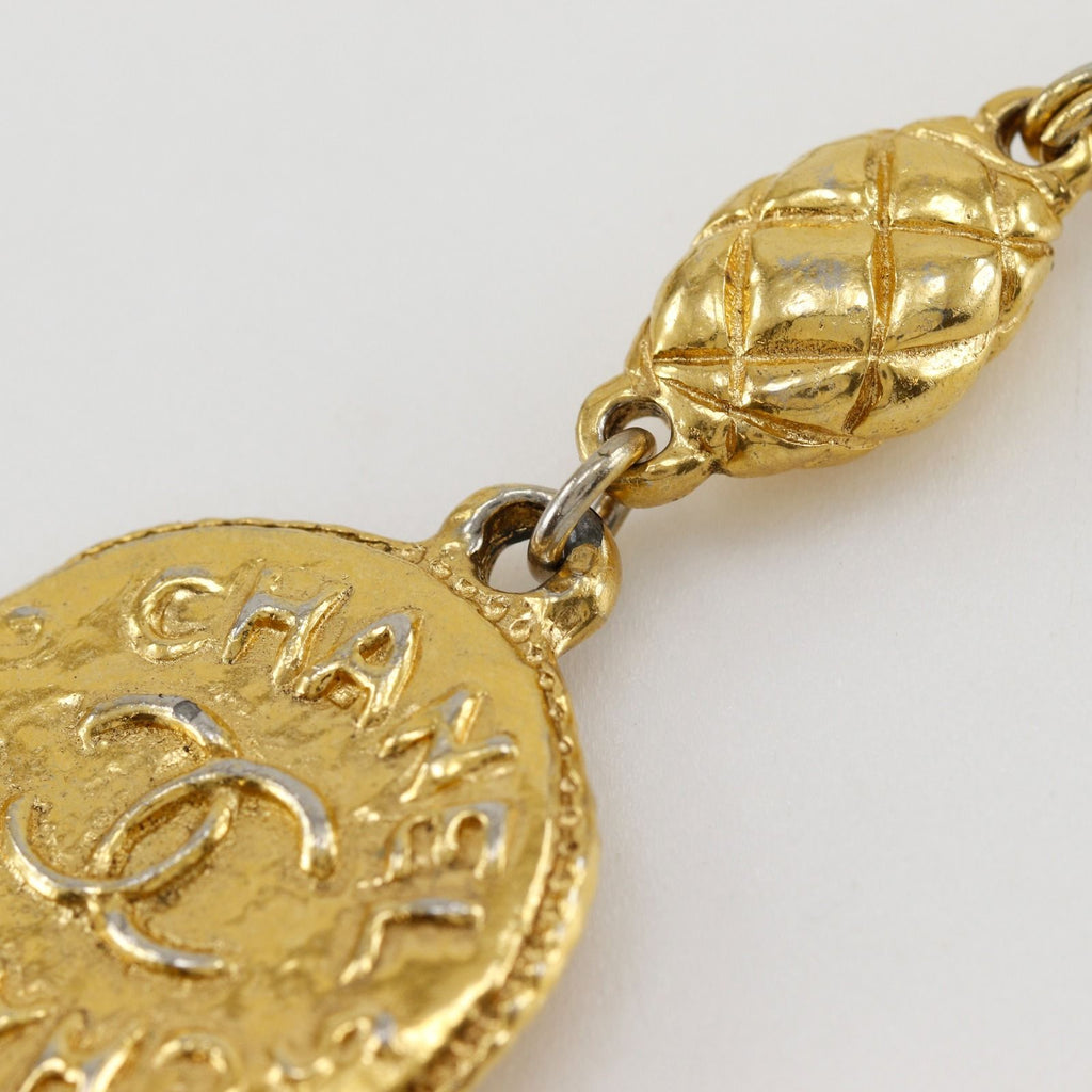 Chanel CC Logo Vintage Necklace — view 7