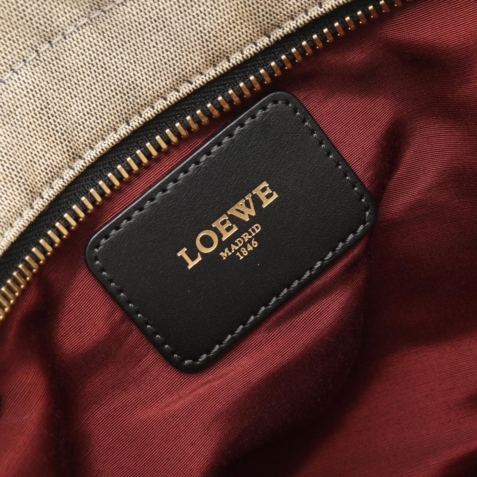 Loewe Shoulder Bag Anagram Gray Black Canvas Leather — view 4