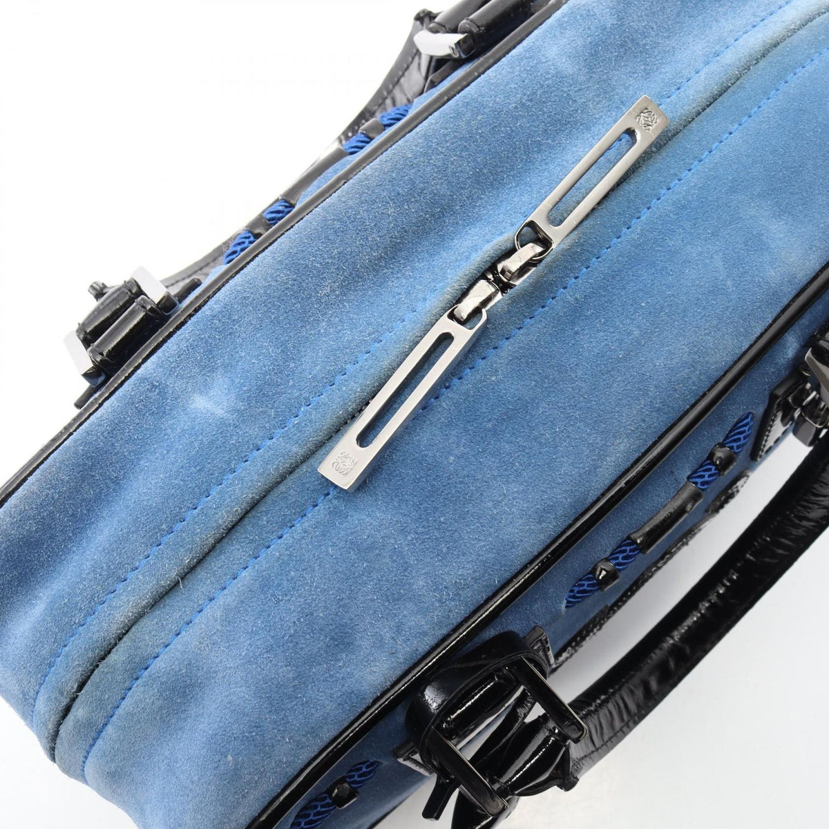 Loewe Handbag Amazona 28 Black Blue Patent Leather — view 5