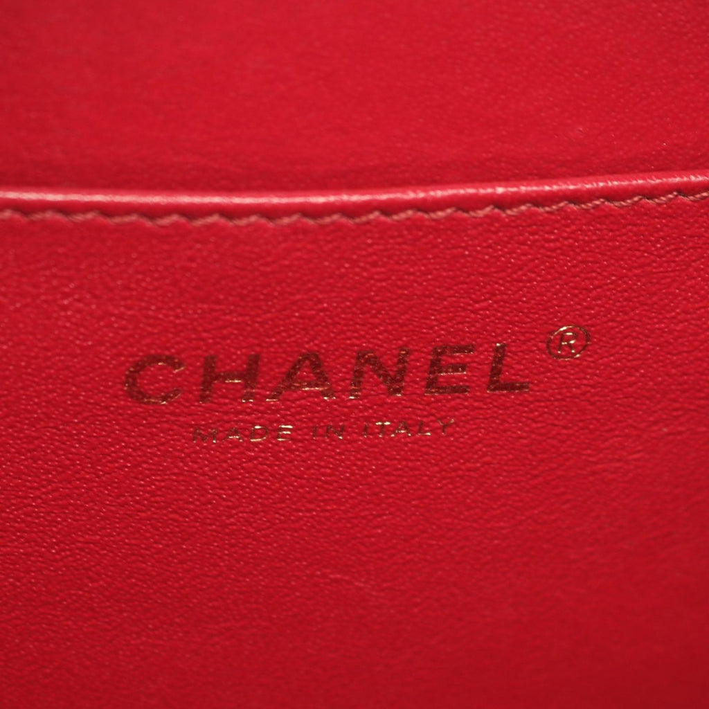 Chanel Shoulder Bag CC Filigree 2-Way Black Caviar Leather CC Quilted Vanity — view 4