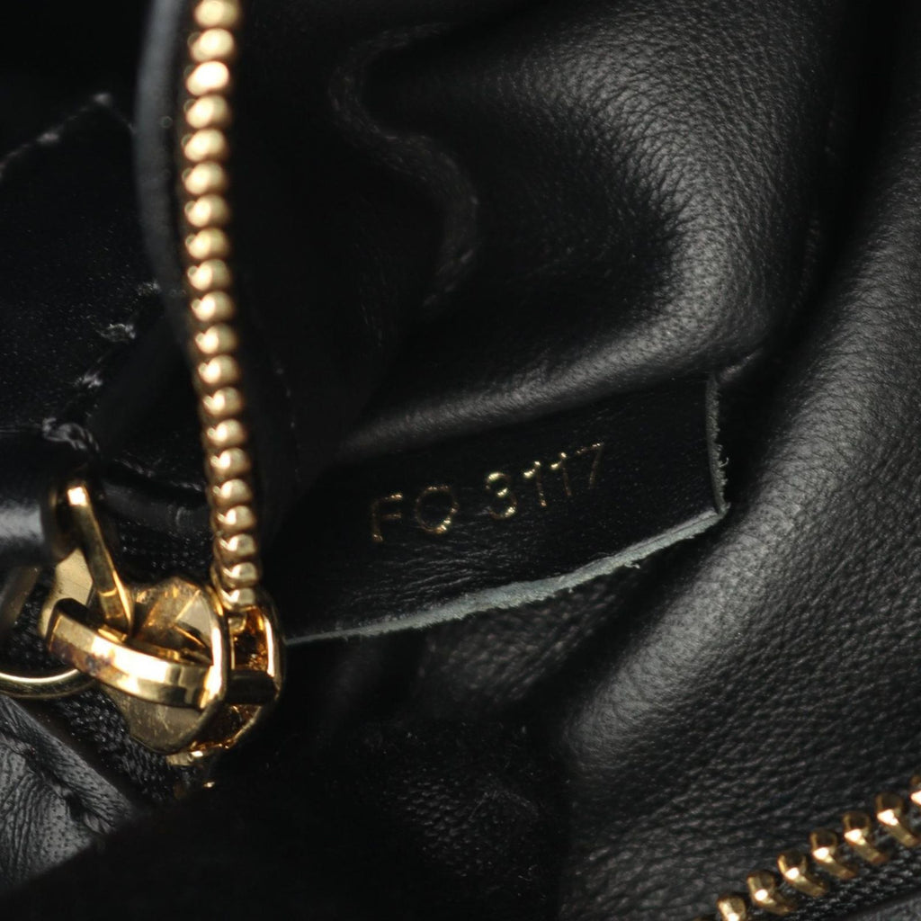 Louis Vuitton Handbag Roulis MM Noir Leather — view 5
