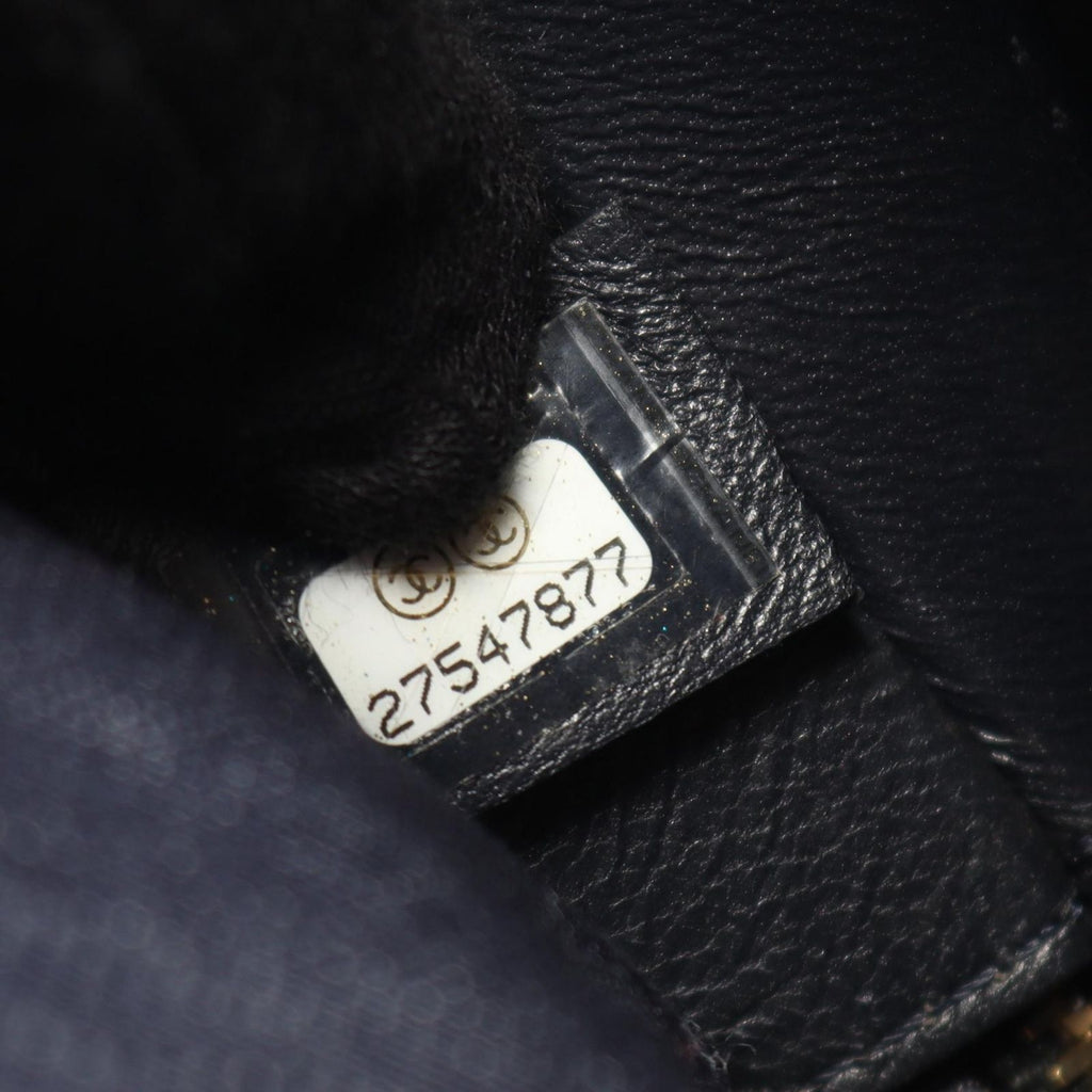 Chanel Shoulder Bag CC Logo Black Lambskin CC Mini — view 5