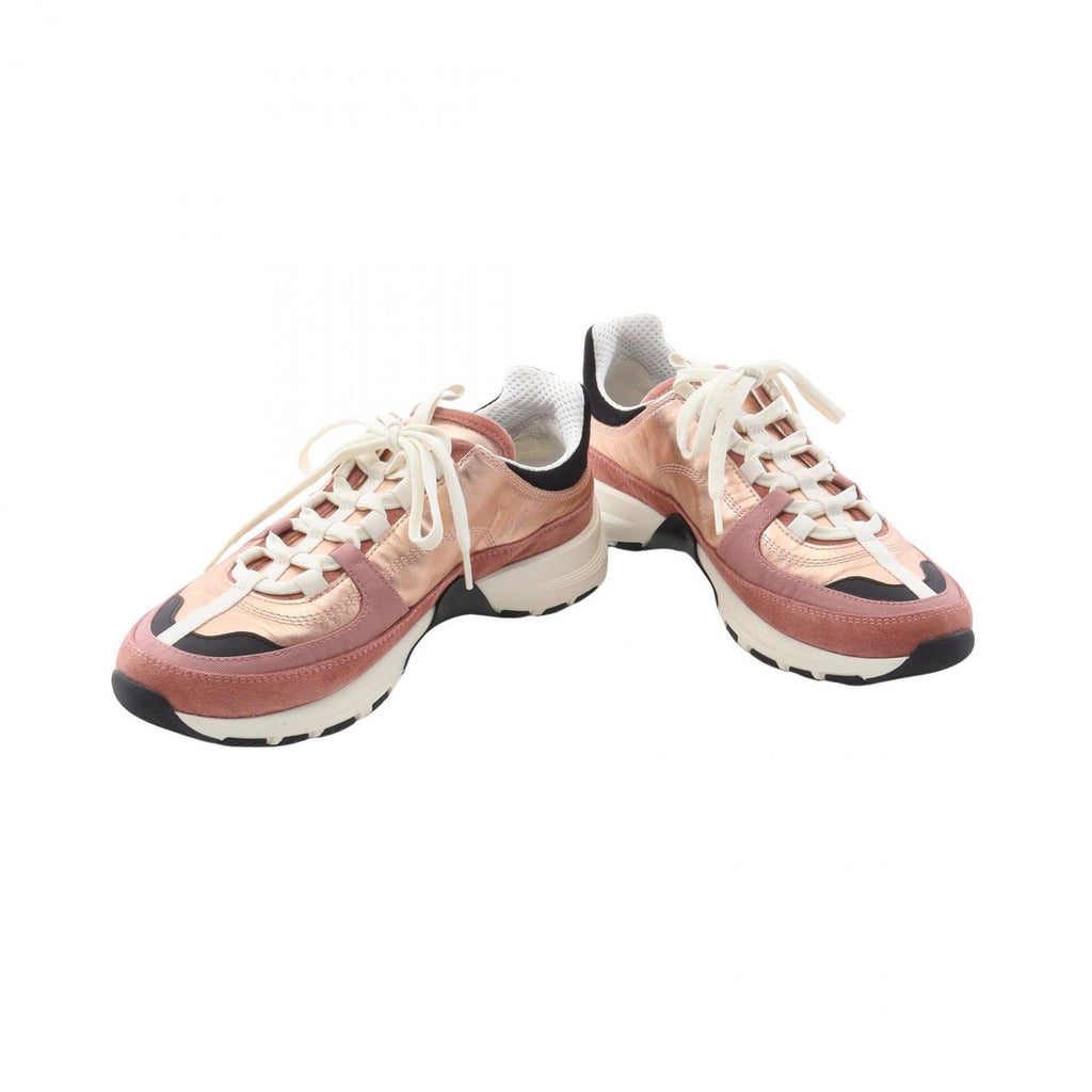 Chanel Sneakers CC Logo Leather Suede — view 3