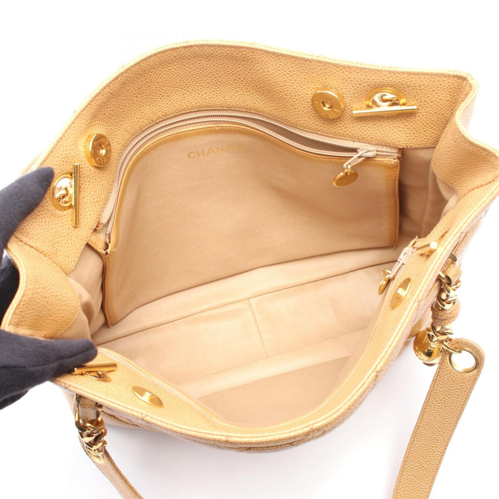 Chanel Tote Quilted Beige Caviar Leather — view 3
