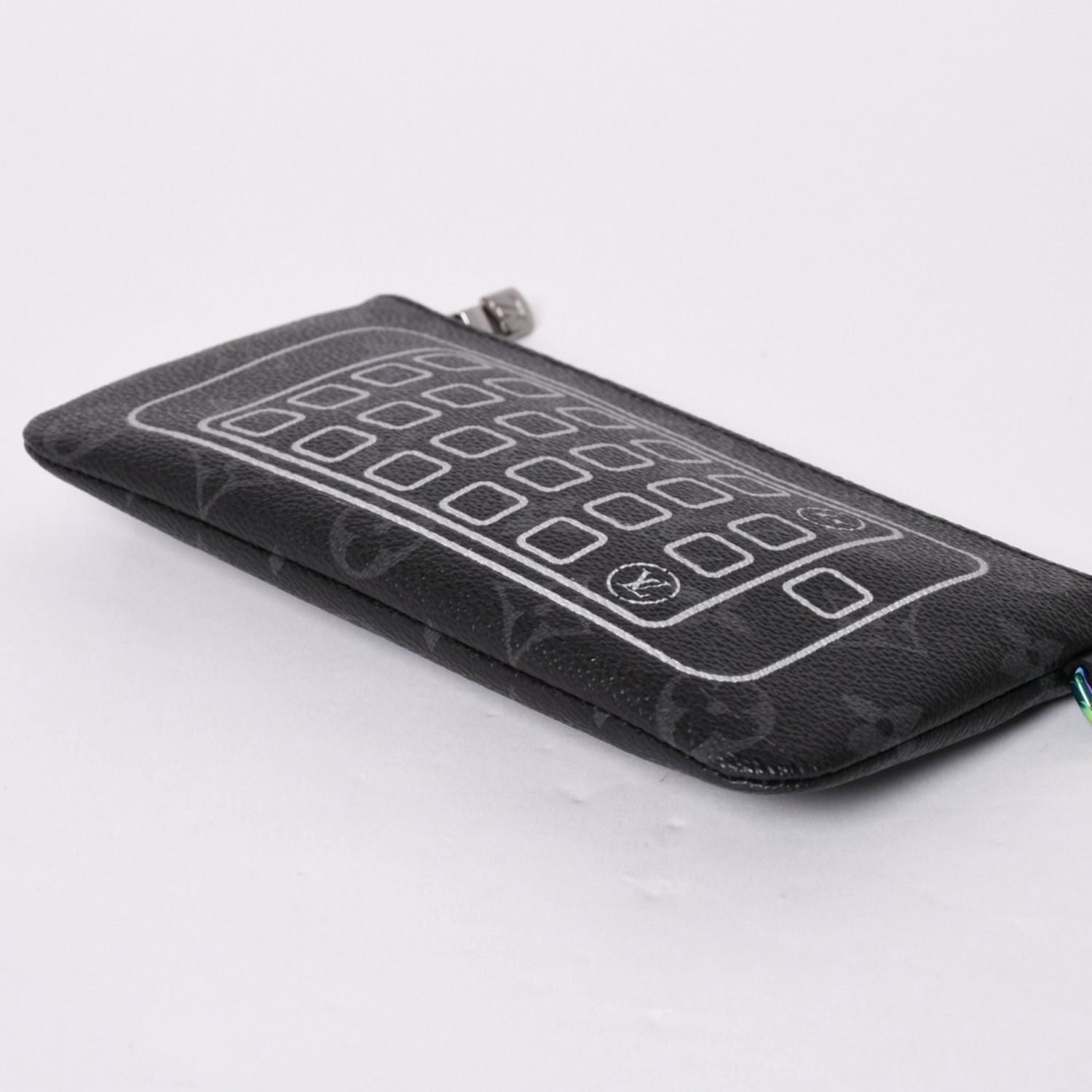 Louis Vuitton iPad Case Tablet Fragment Pouch Collaboration Hiroshi Fujiwara — view 6