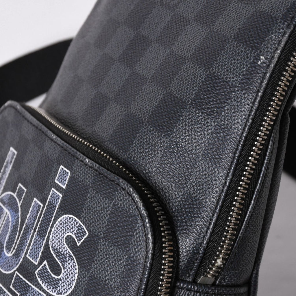 Louis Vuitton Avenue Sling Bag Damier Graphite Canvas Silver — view 8