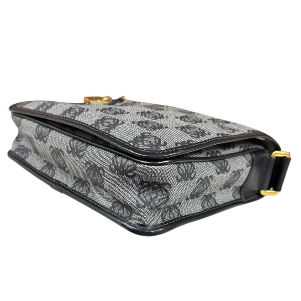 Loewe Anagram Shoulder Bag Gray — view 6
