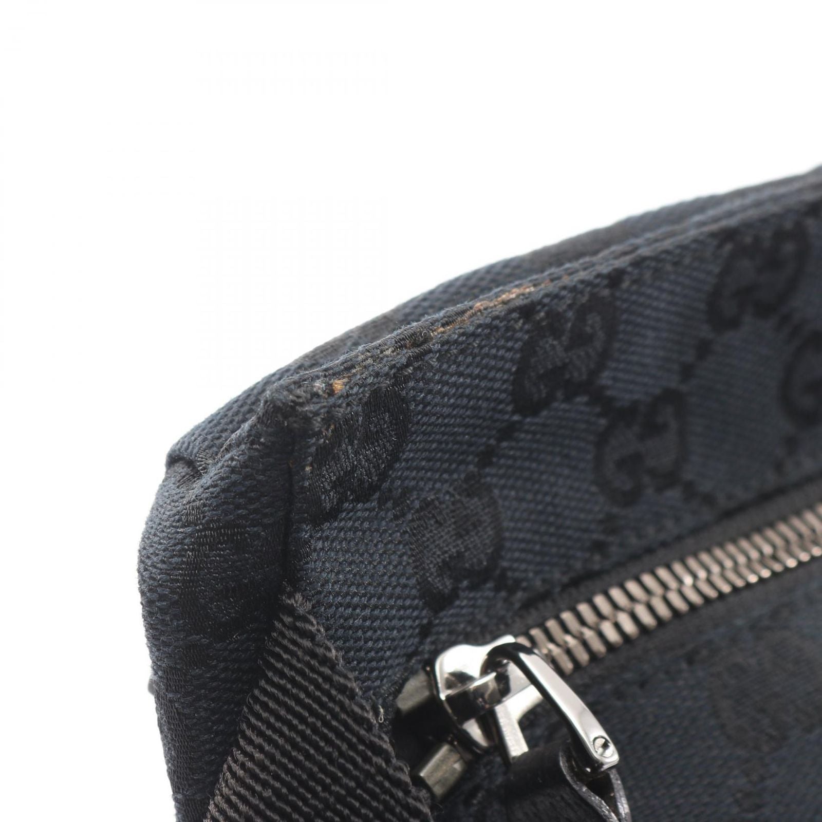 Gucci Waist Bag GG Canvas Black — view 8