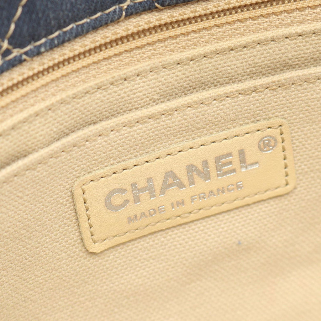 Chanel Shoulder Bag Quilted Denim Blue Chain — view 4