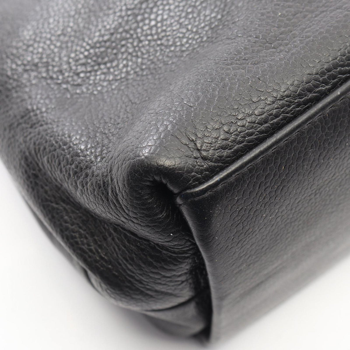 Chanel Handbag CC Logo Black Caviar Leather Tote — view 6