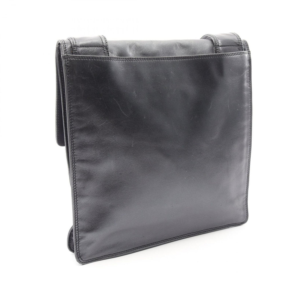 Chanel Shoulder Bag Metallic Gray Leather — view 2