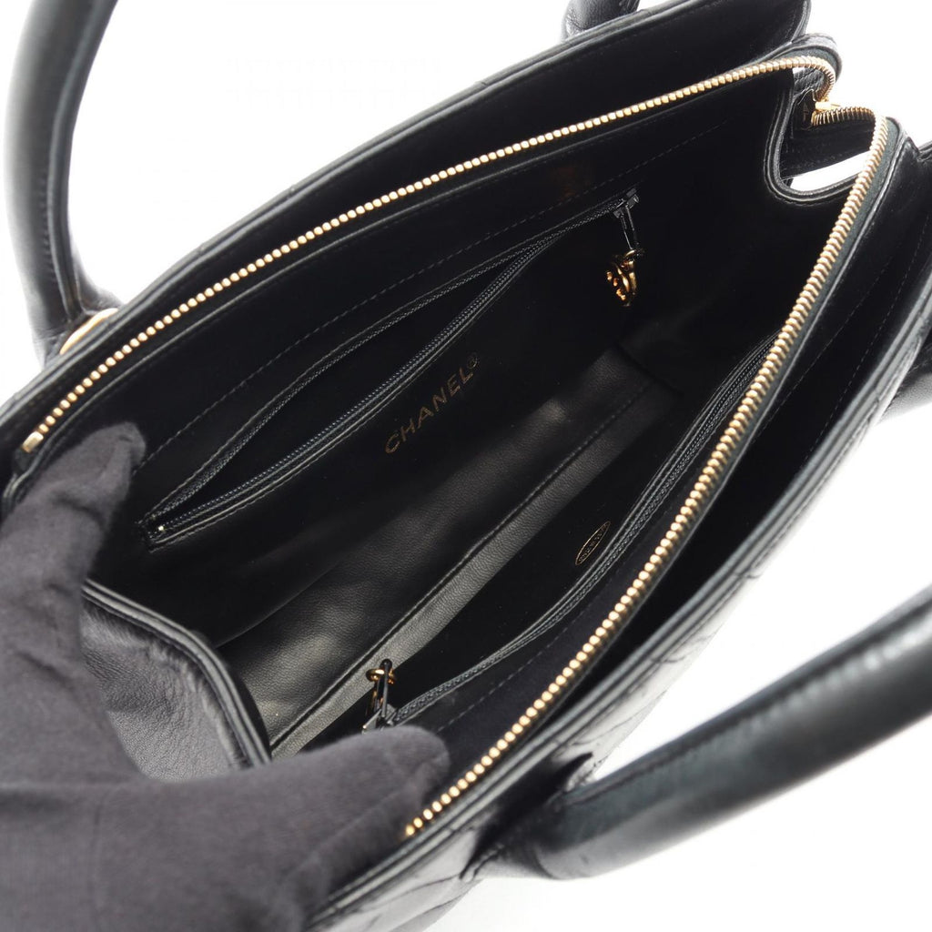 Chanel Handbag Blanc Stitch 2-Way Black Lambskin — view 3