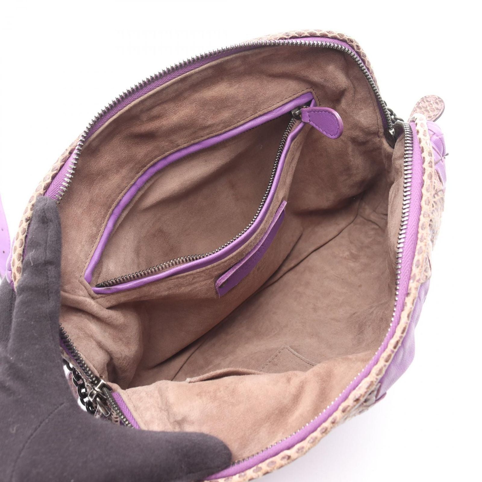 Bottega Veneta Shoulder Bag Intrecciato Purple Leather Exotic Cles — view 3