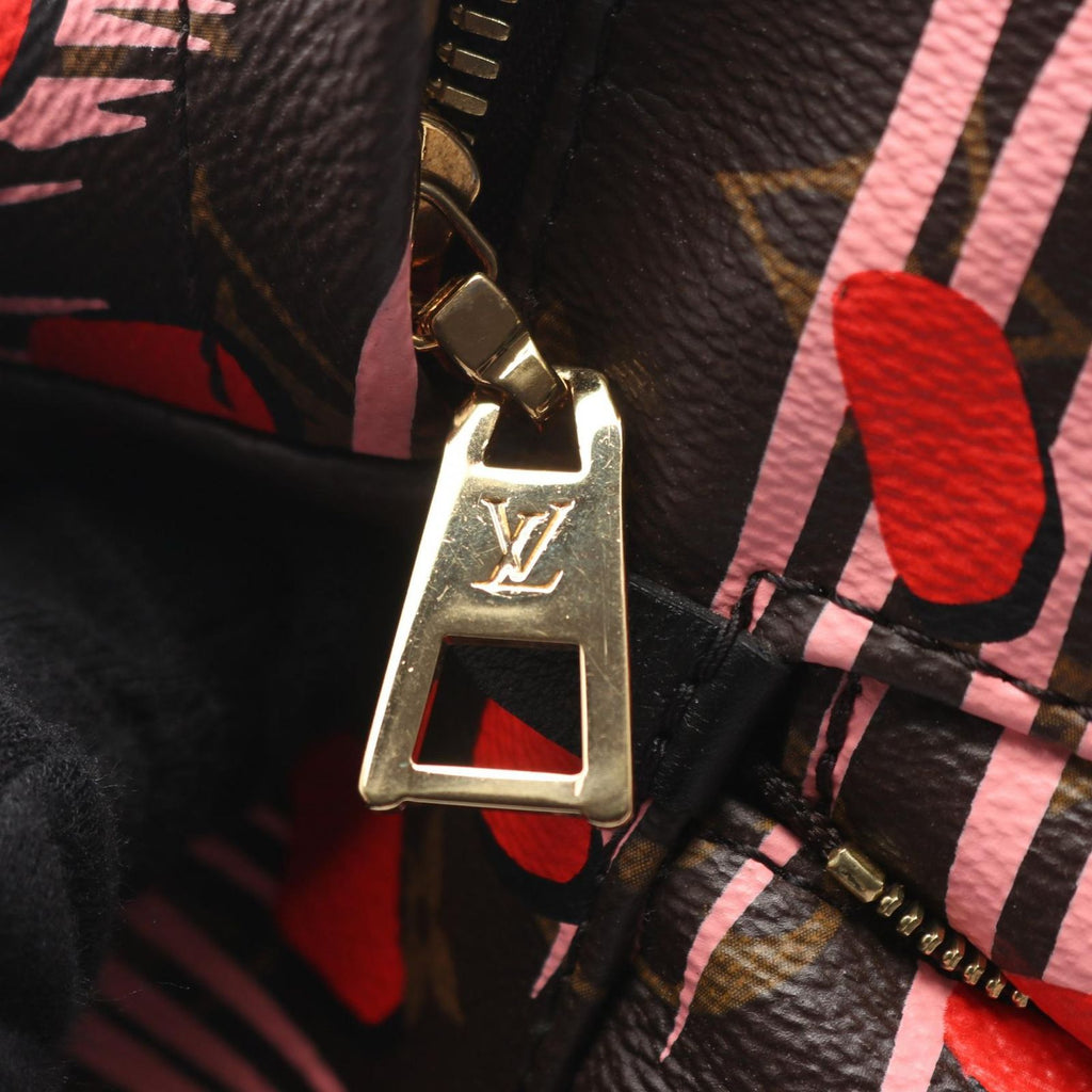 Louis Vuitton Backpack Palm Springs PM Monogram Jungle Dot Sugar Pink Poppy — view 8
