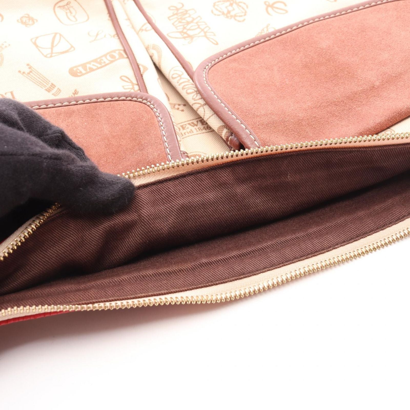 Loewe Shoulder Bag Anniversary Beige Canvas Suede — view 5