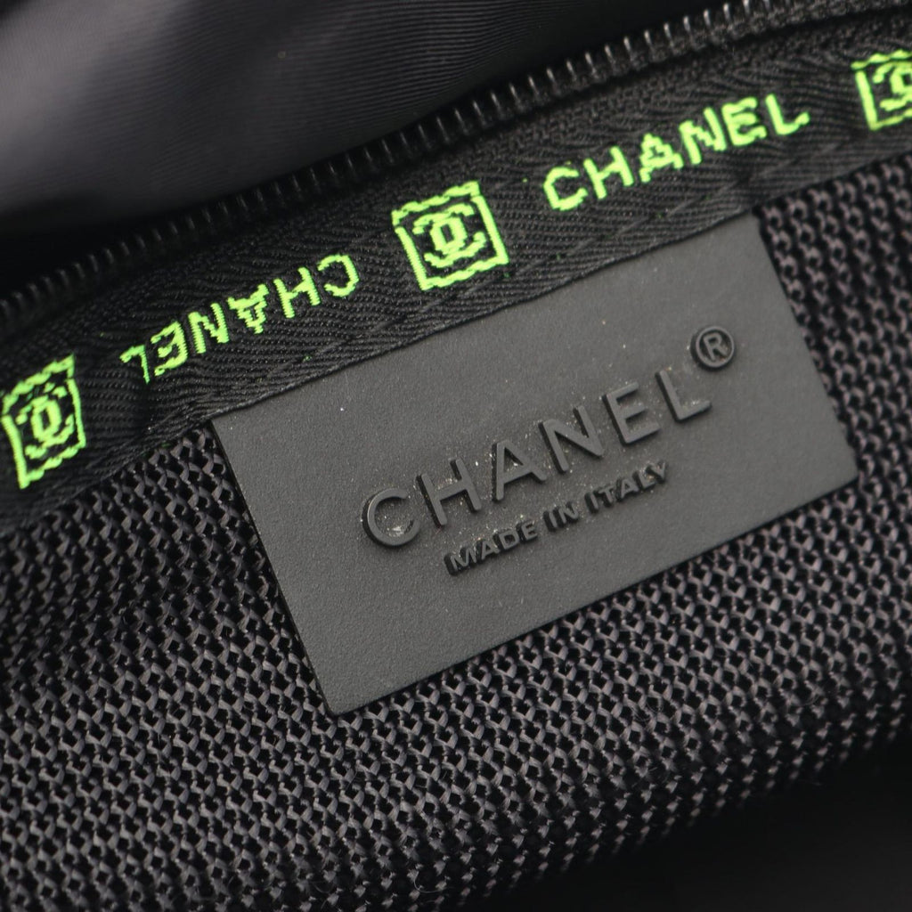 Chanel Shoulder Bag Sports Line CC Logo Black Nylon Rubber — view 4