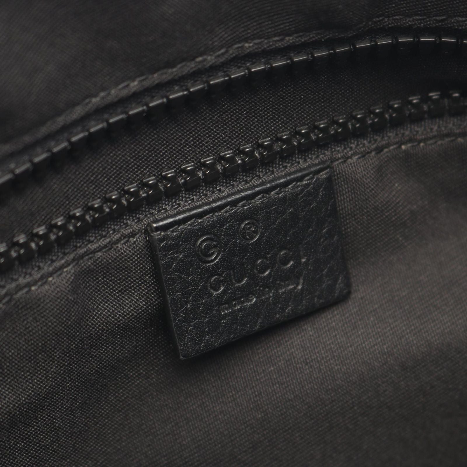 Gucci Shoulder Bag GG Pattern Black Leather Nylon — view 4