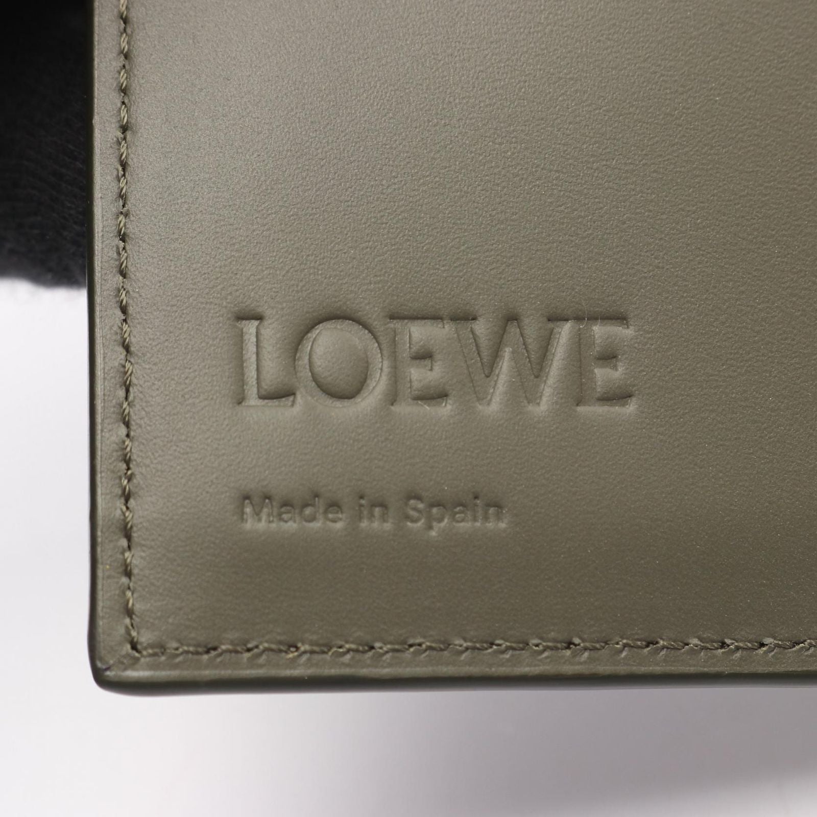 Loewe Trifold Wallet Khaki Green Leather — view 5