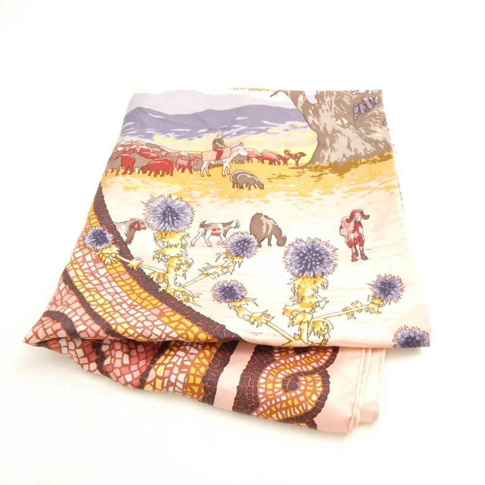 Hermes Carre 90 Sous le Cedre Under the Himalayan Cedar Silk Scarf 100% Large