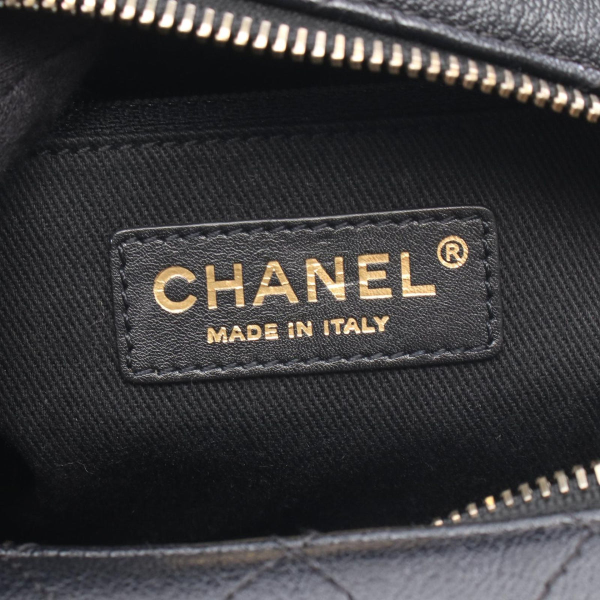 Chanel Shoulder Bag CC Logo Black Leather CC Vanity 2-Way Chain — view 4