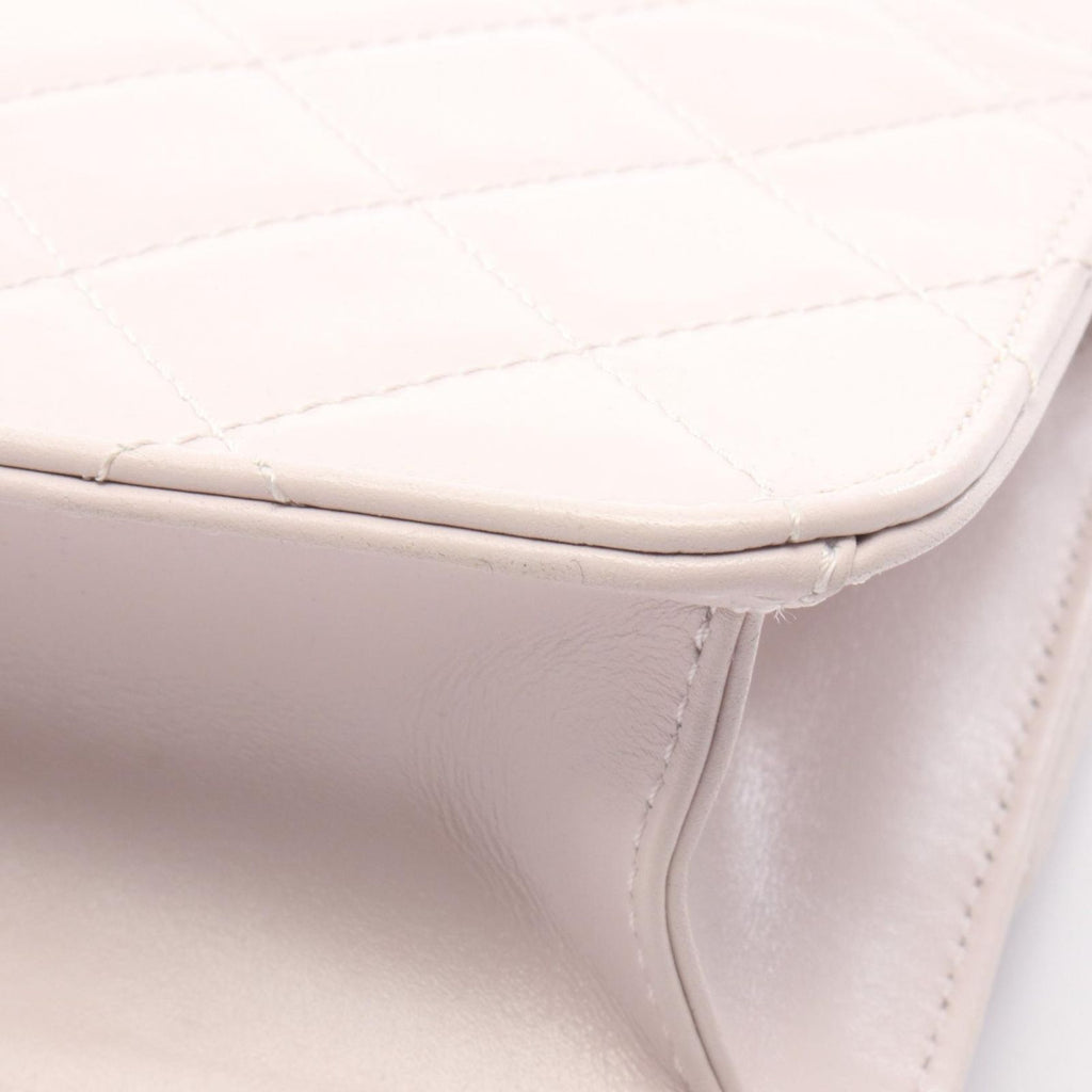 Chanel Shoulder Bag Quilted Pink Gray Leather Chain — view 7