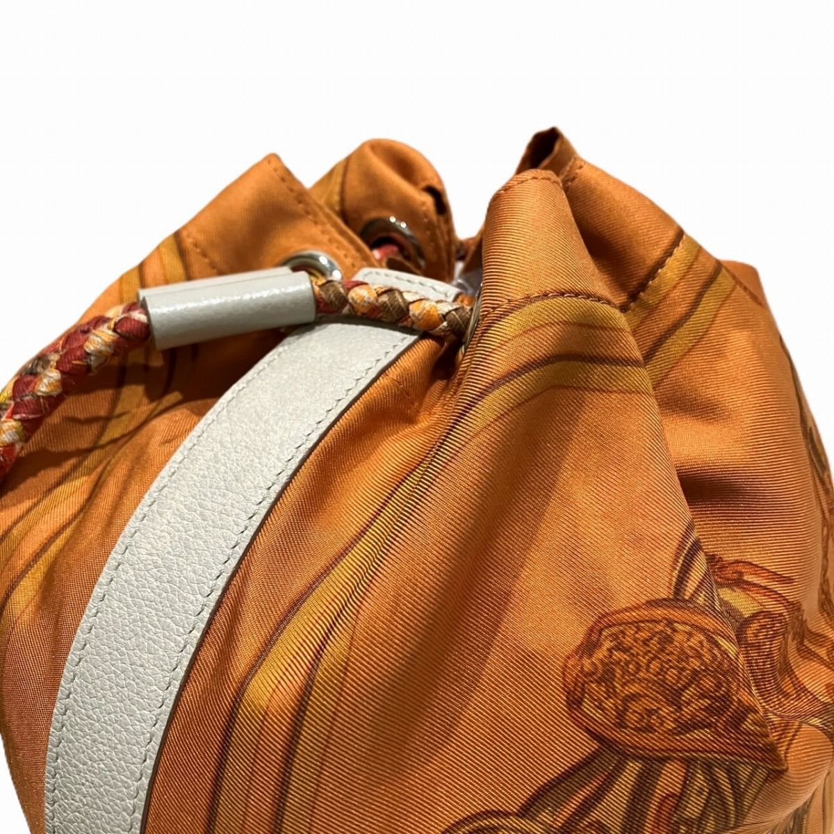 Hermes Soccer 22 Shoulder Bag Silk Leather — view 7