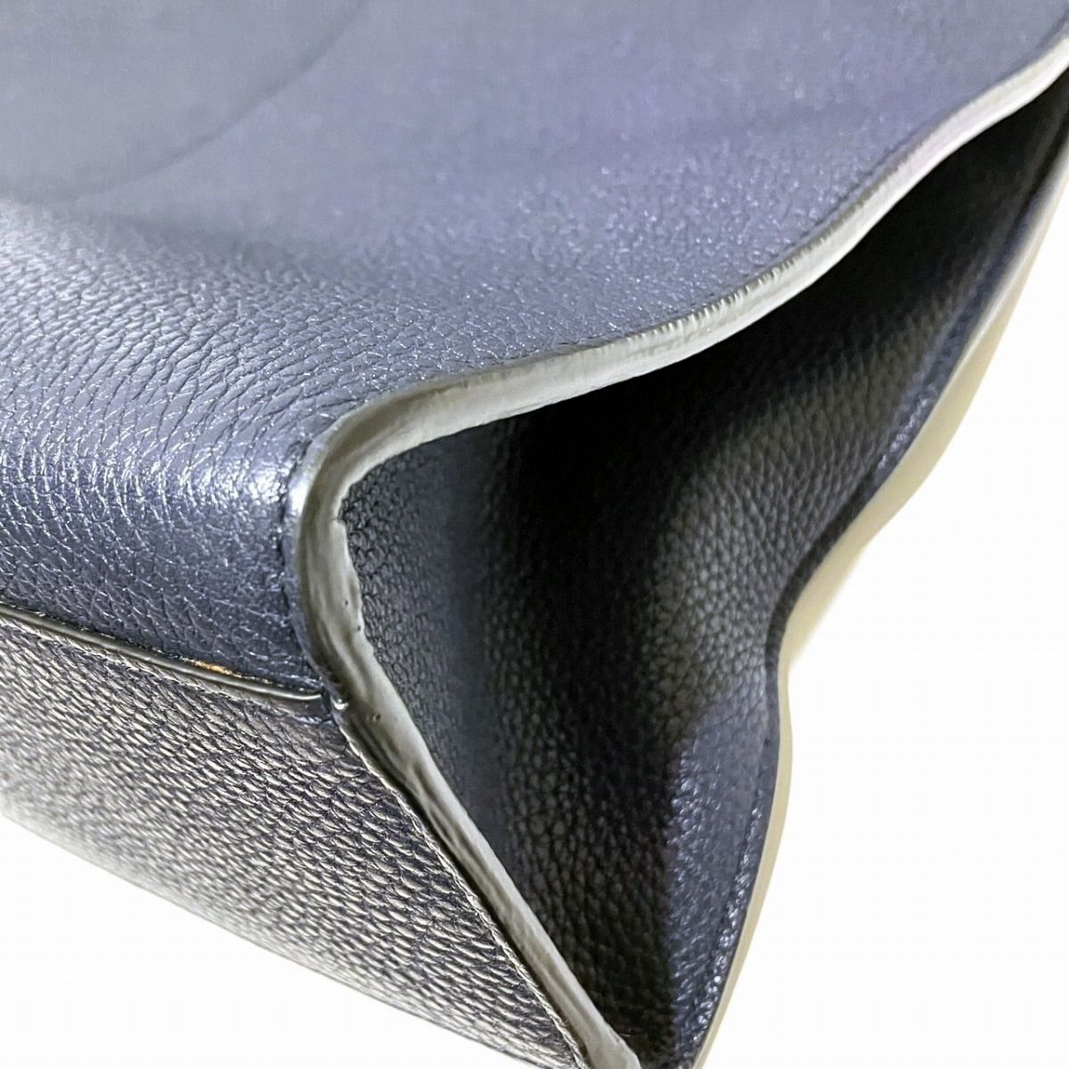 Fendi Peekaboo Light Fit Shoulder Bag Leather — view 7
