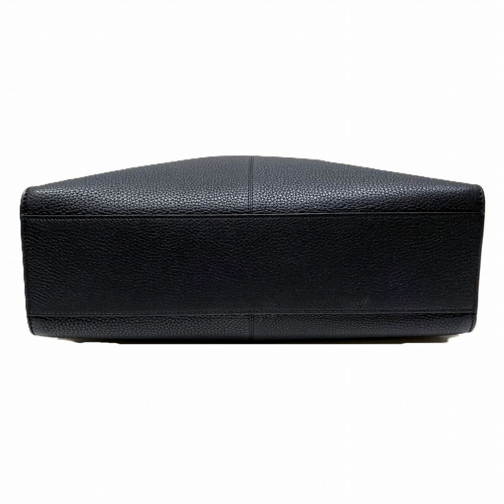 Fendi Peekaboo Light Fit Shoulder Bag Leather — view 3