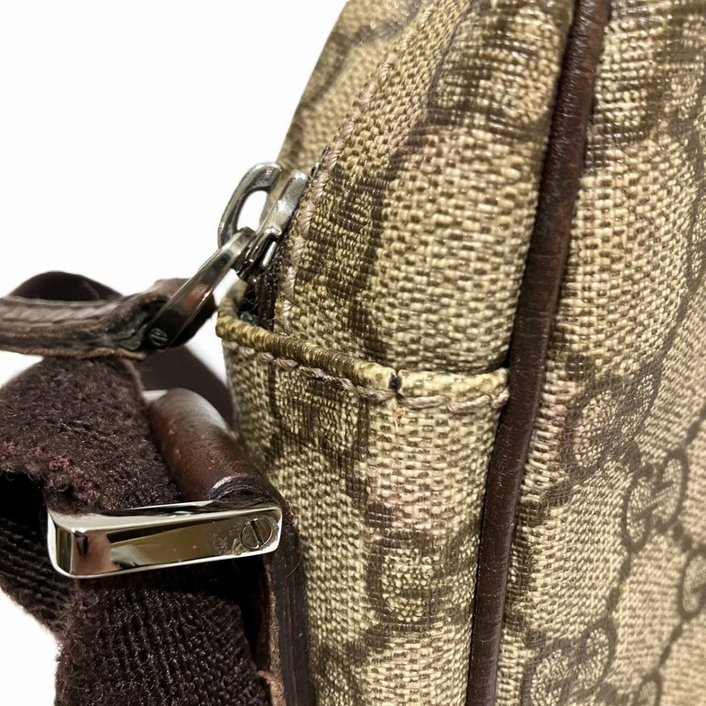 Gucci GG Supreme Shoulder Bag — view 8