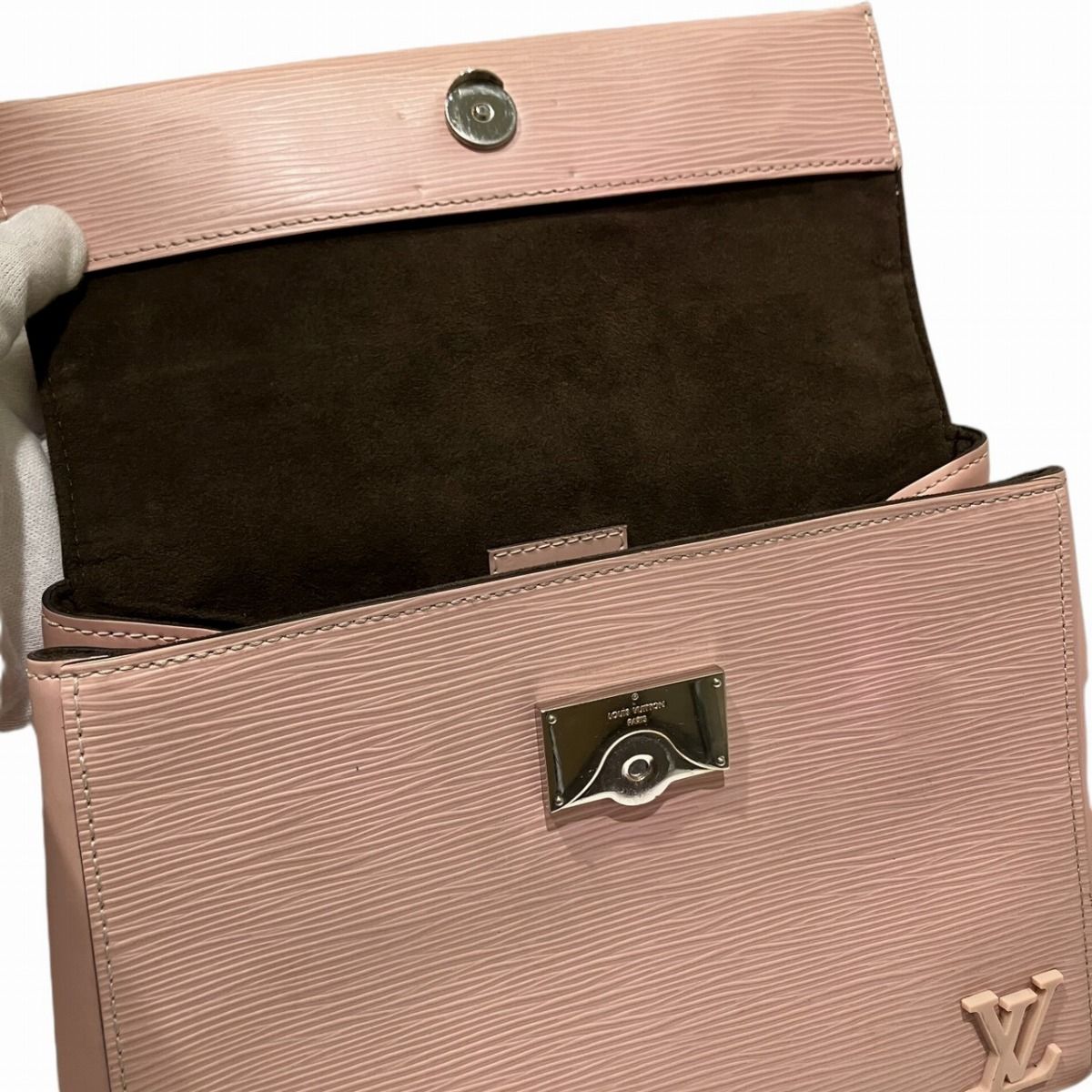 Louis Vuitton Cluny BB Epi Handbag Leather — view 9