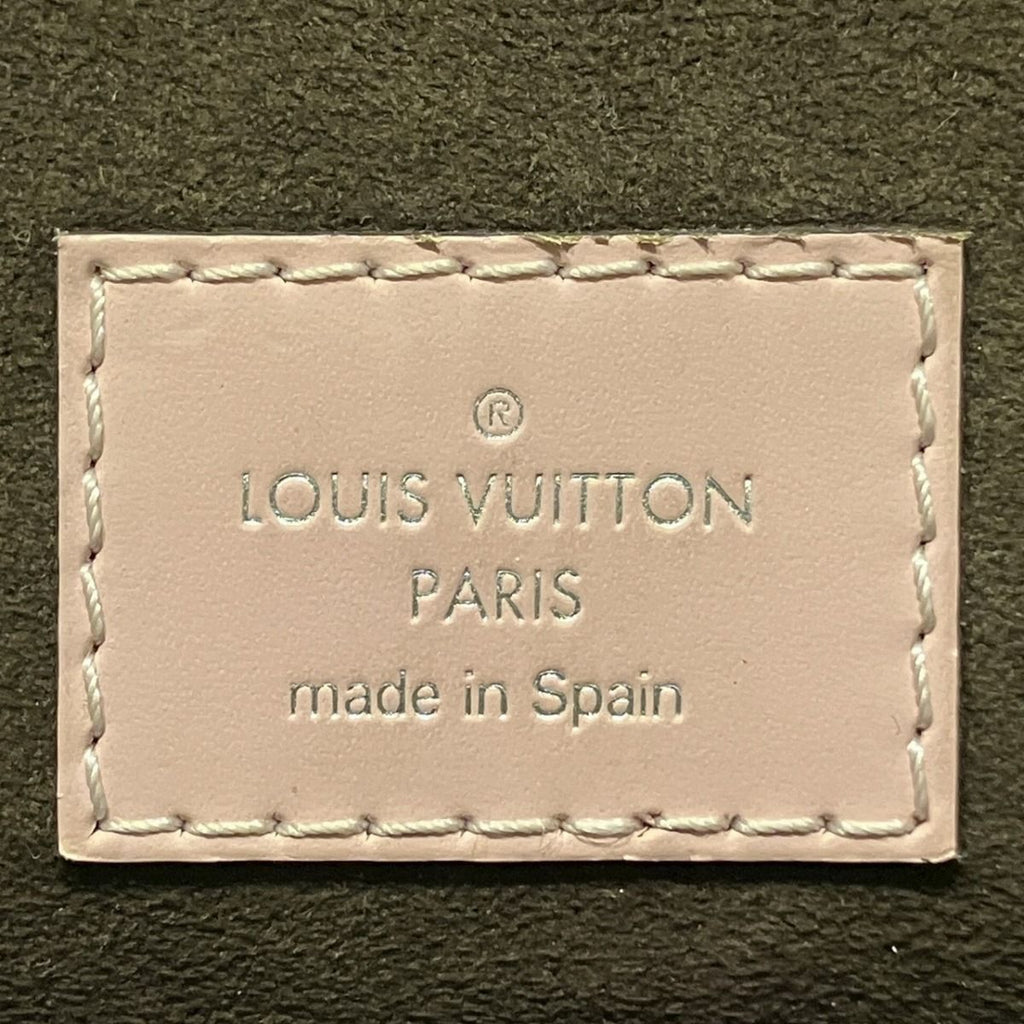 Louis Vuitton Cluny BB Epi Handbag Leather — view 4