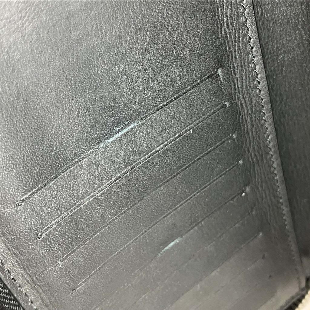 Louis Vuitton Vertical Wallet Leather — view 8