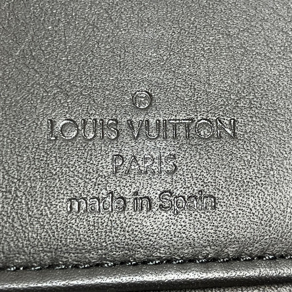 Louis Vuitton Vertical Wallet Leather — view 5
